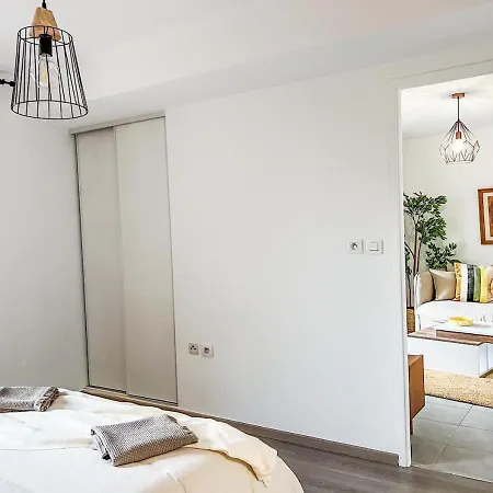Confortable T2 Pour 4 Voyageurs, Parking Prive Et Terrasse * Tuluza