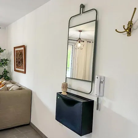 Confortable T2 Pour 4 Voyageurs, Parking Prive Et Terrasse Τουλούζη